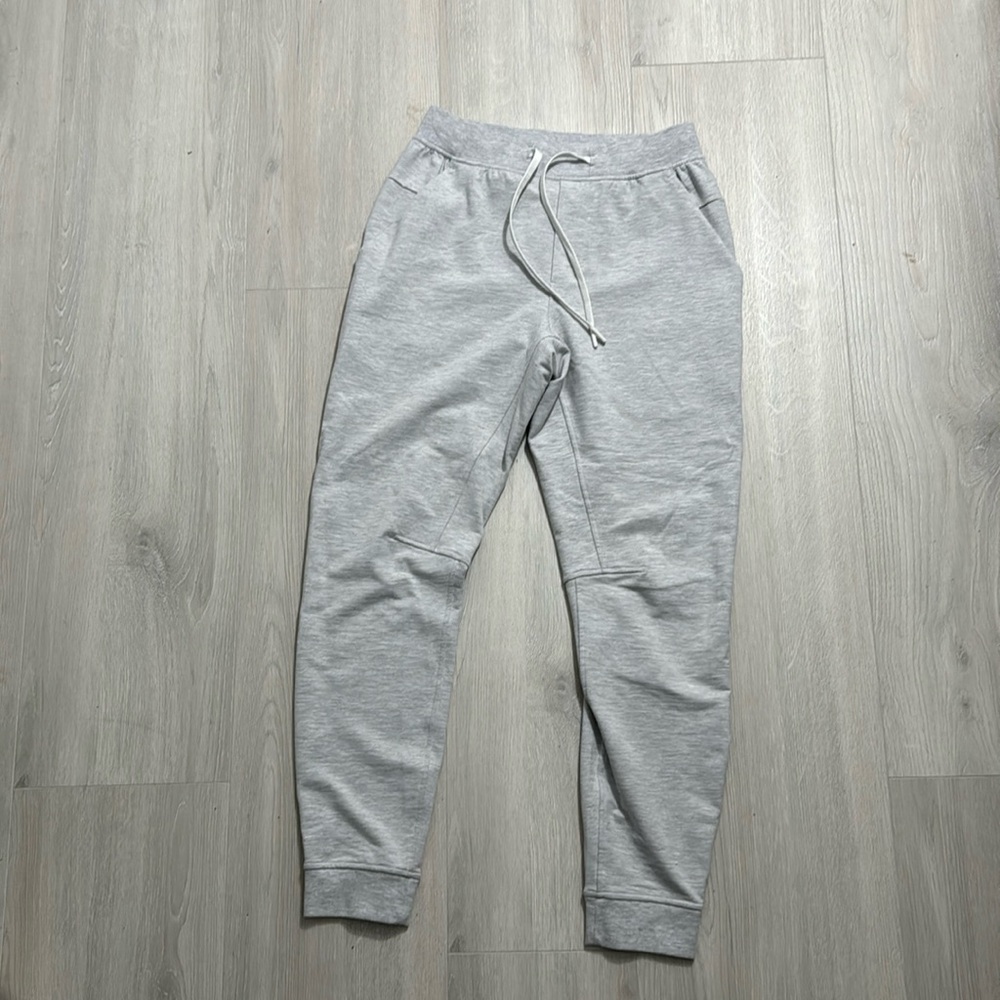 LULULEMON Men’s City Sweat jogger Size S